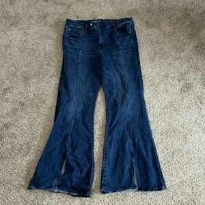 American Eagle - dark blue festival flare with an extra adjustable button